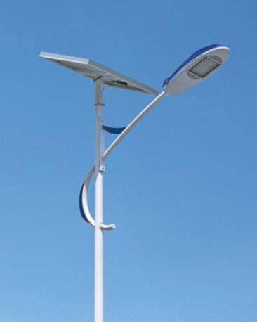 華可：河北太陽能路燈照亮了漆黑的農村道路